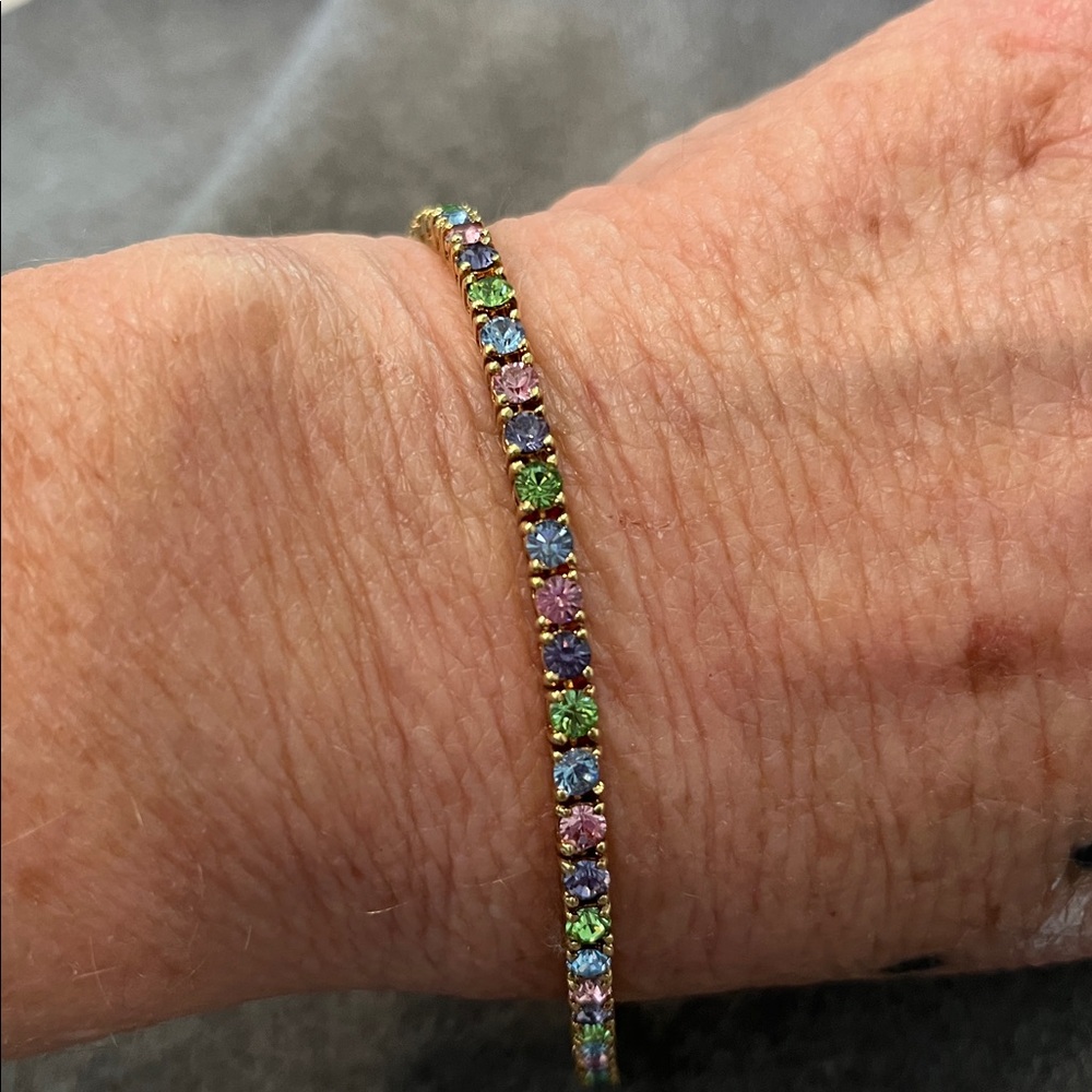Joan Rivers Crystal Bracelet - Picture 7 of 9